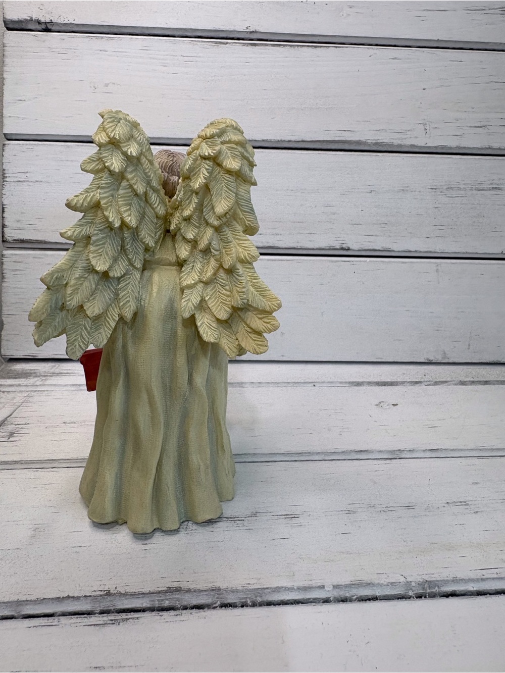 (221)Heaven’s Retired AngelsStudio Cream Angel Figurine with Pink Purse - Picture 3 of 7